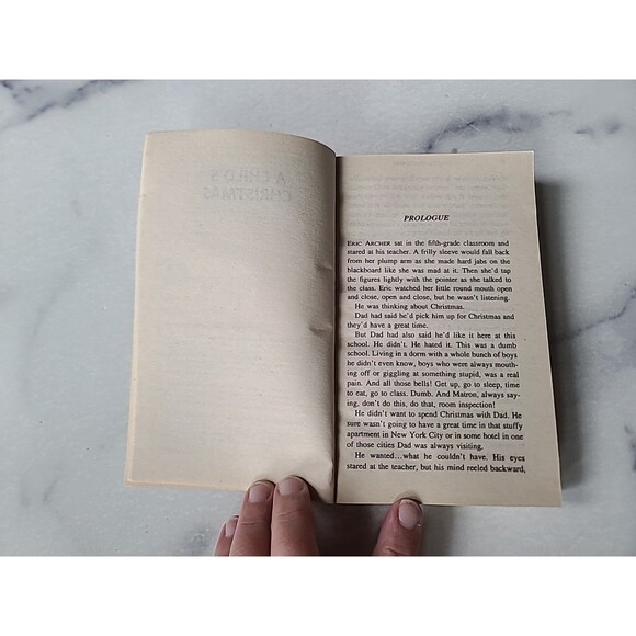 A Child's Christmas By Eva Rutland Paperback - Picture 5 of 10